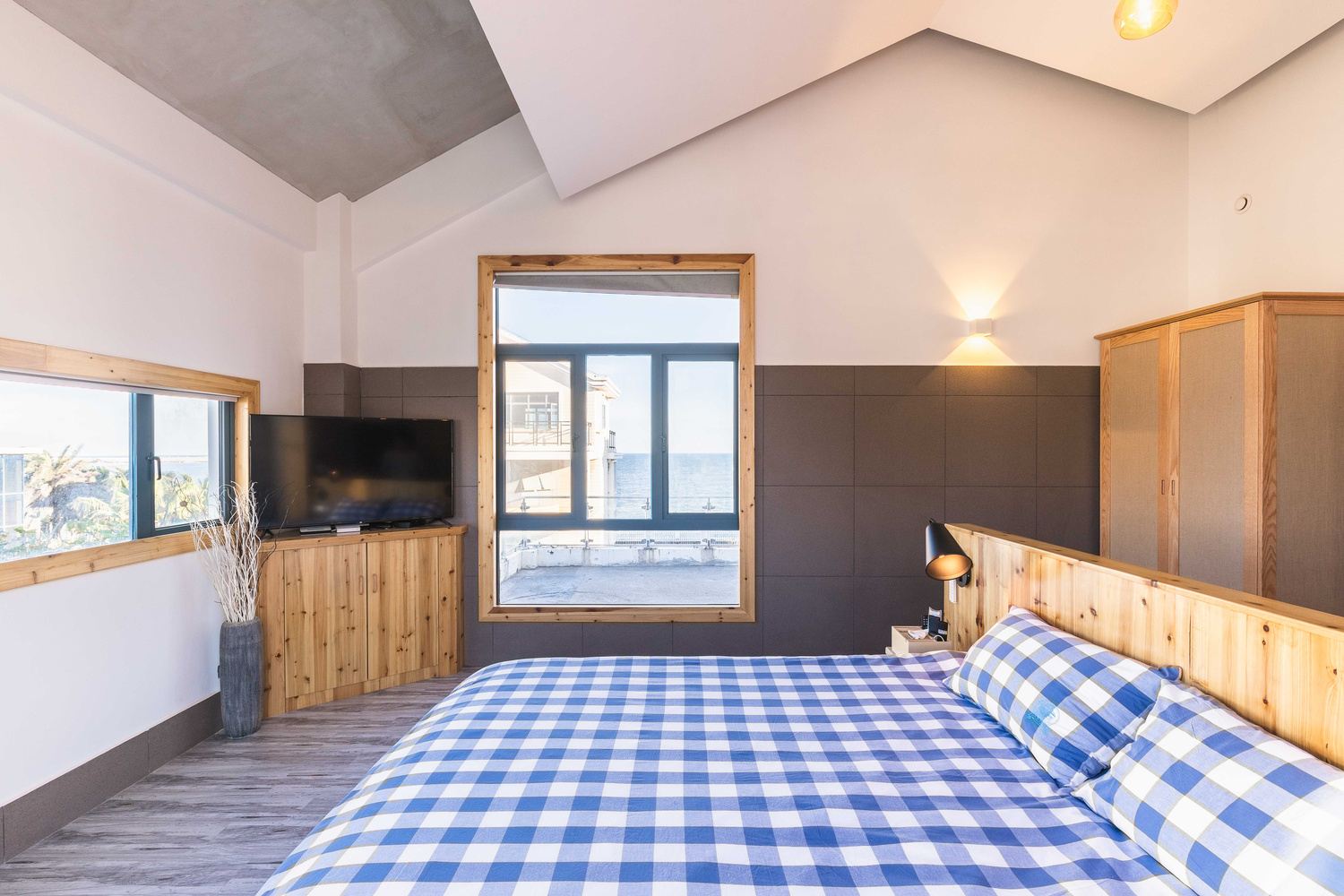 海景六室一厅套房