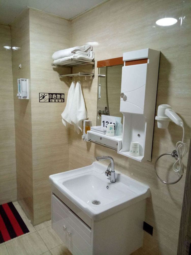 长春董丽波公寓(电影宫分店)