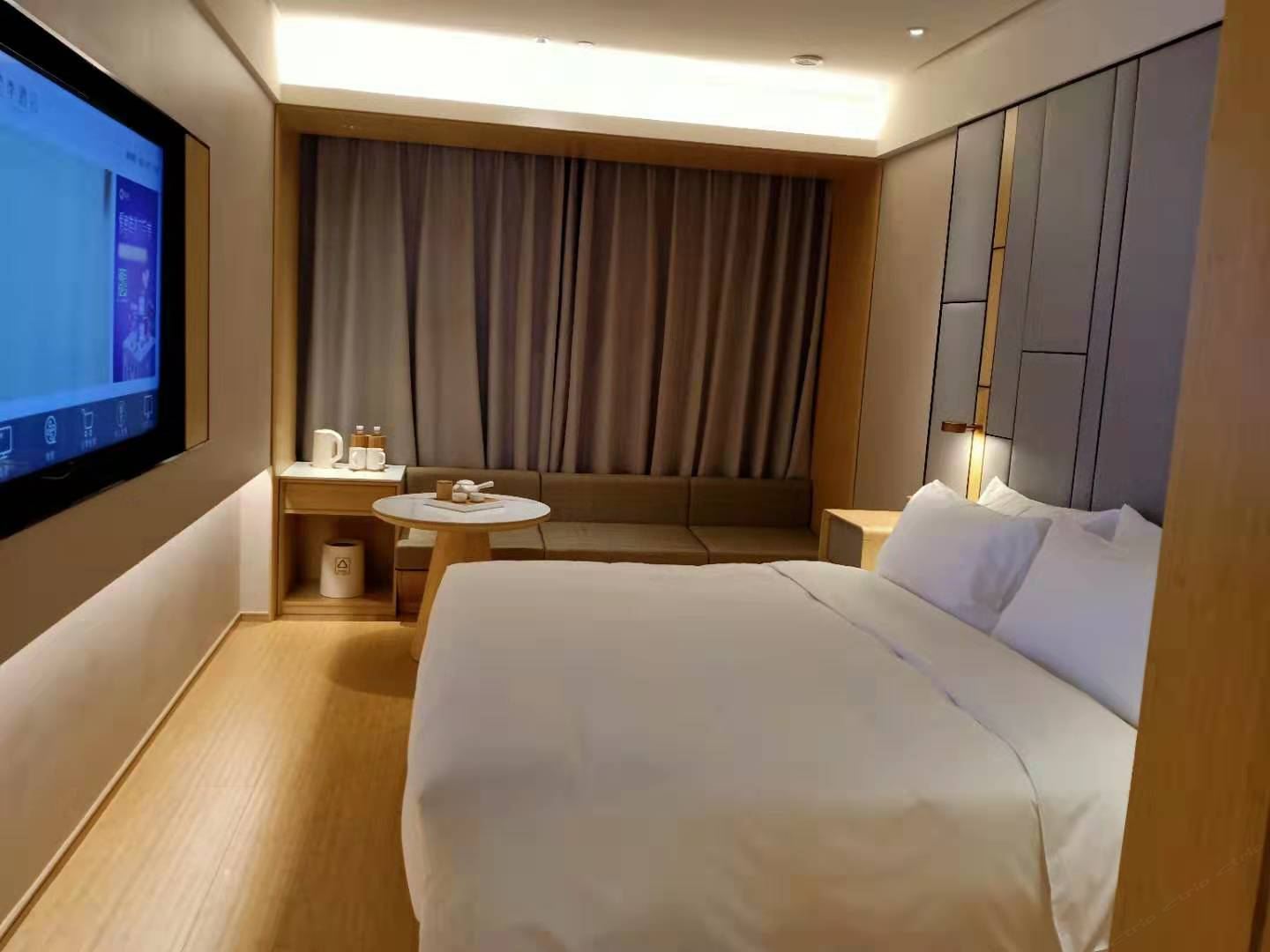 高级大床房A
