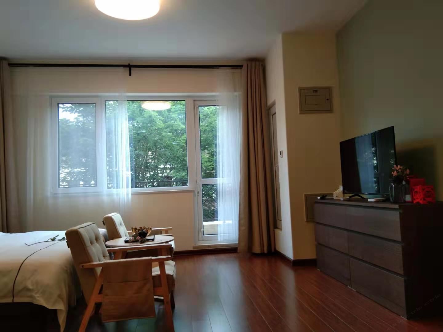 舒适大床房
