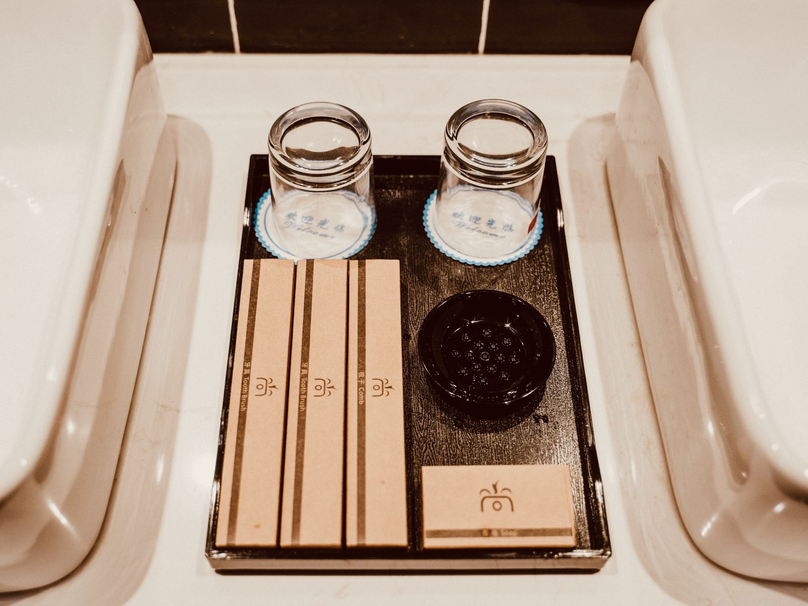 鹊桥仙山景温馨大床房