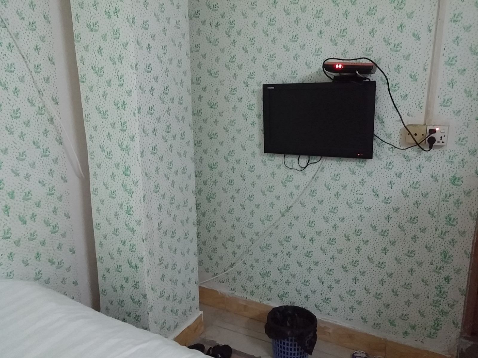 其他
