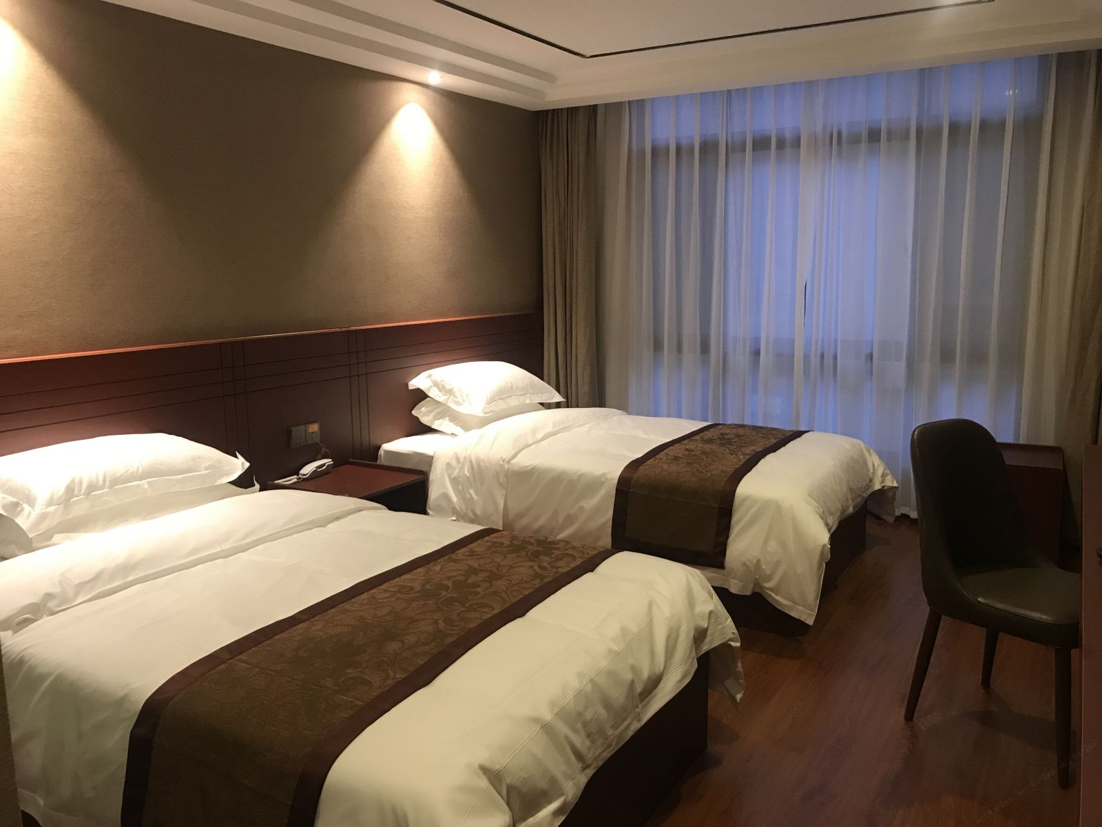 商务双人房