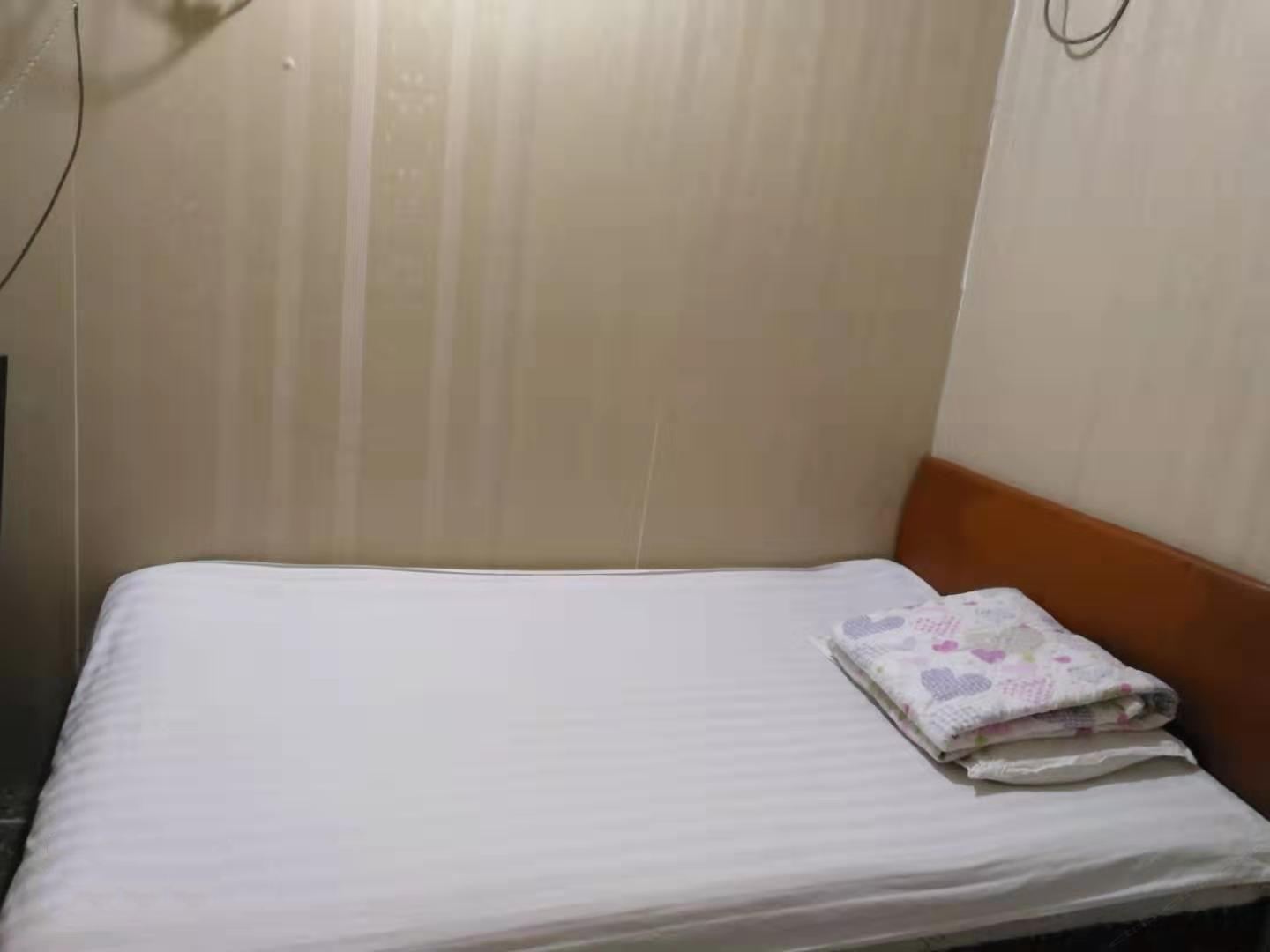 普通单间