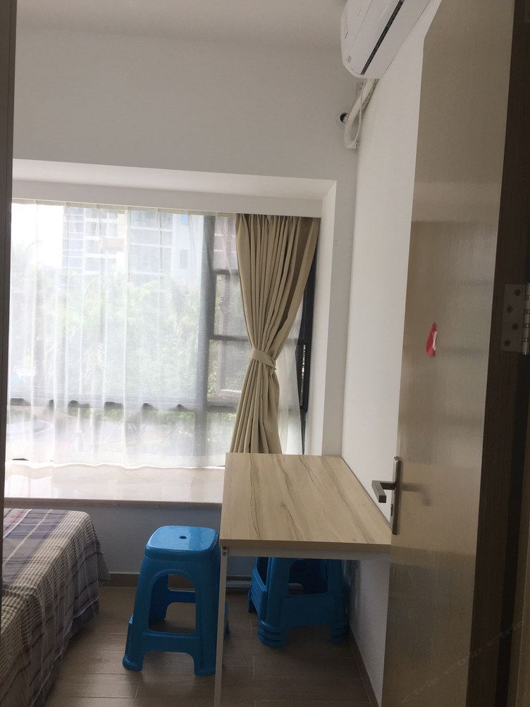 海角三室一厅套房
