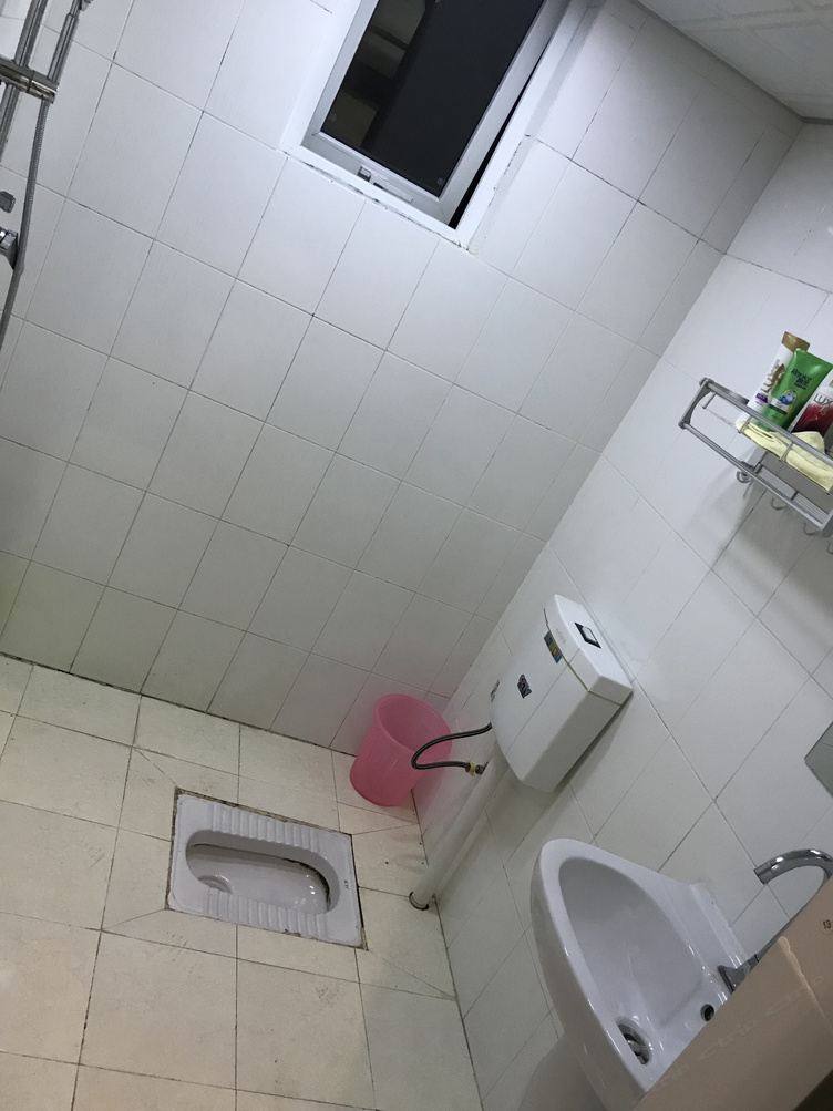 温馨机麻房