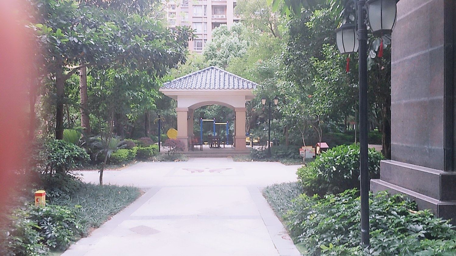 南宁蓝灵枝公寓