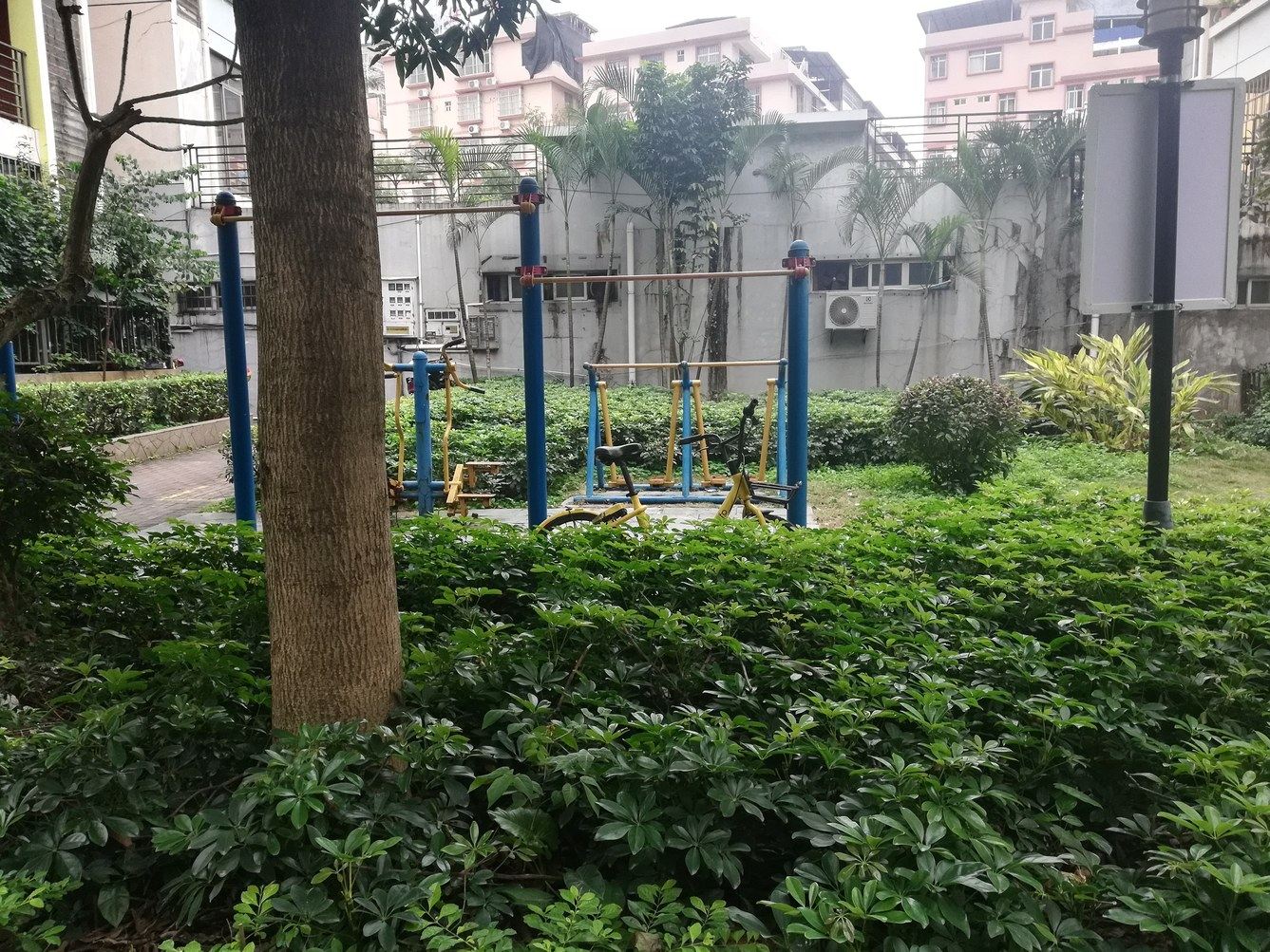 南宁婕毛弯湾小屋