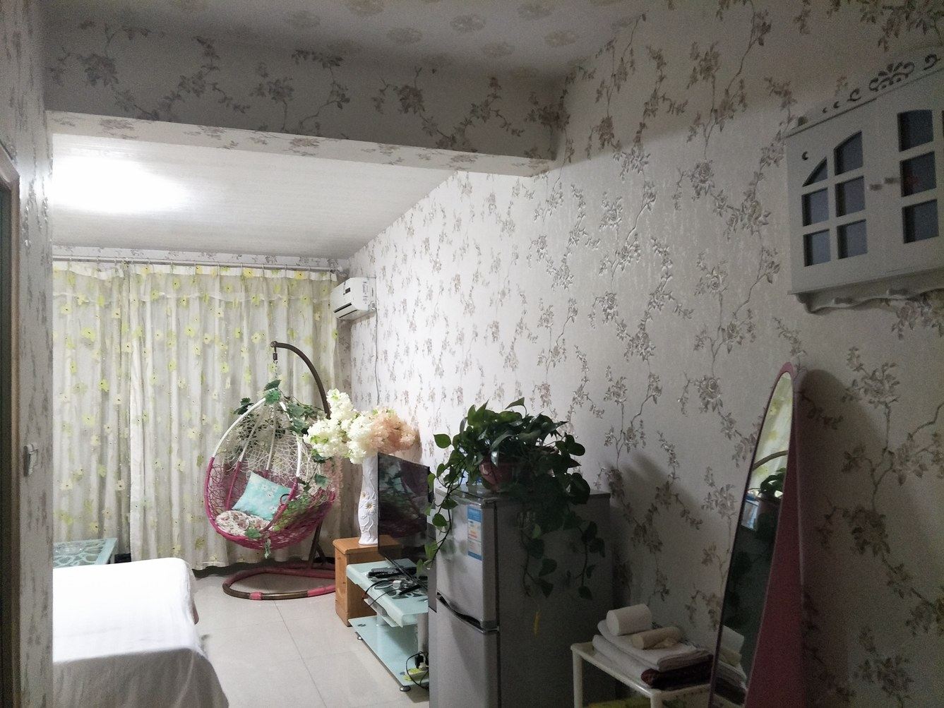 石家庄花香满屋蓝姐公寓(12号店)