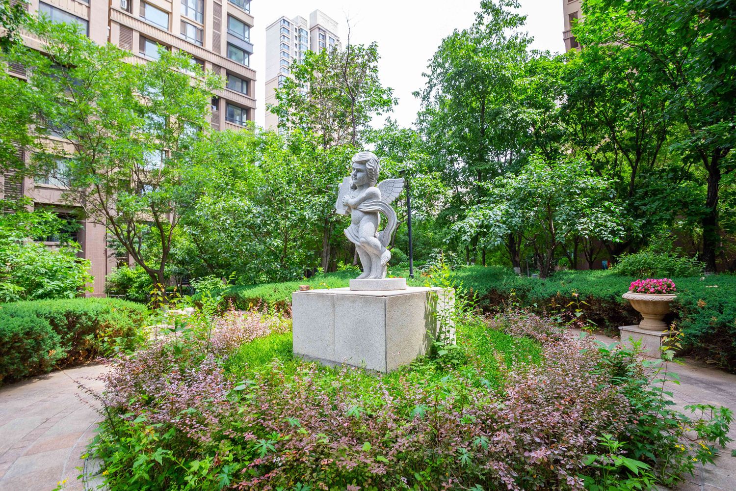 沈阳安静丛林之家公寓(13号店)
