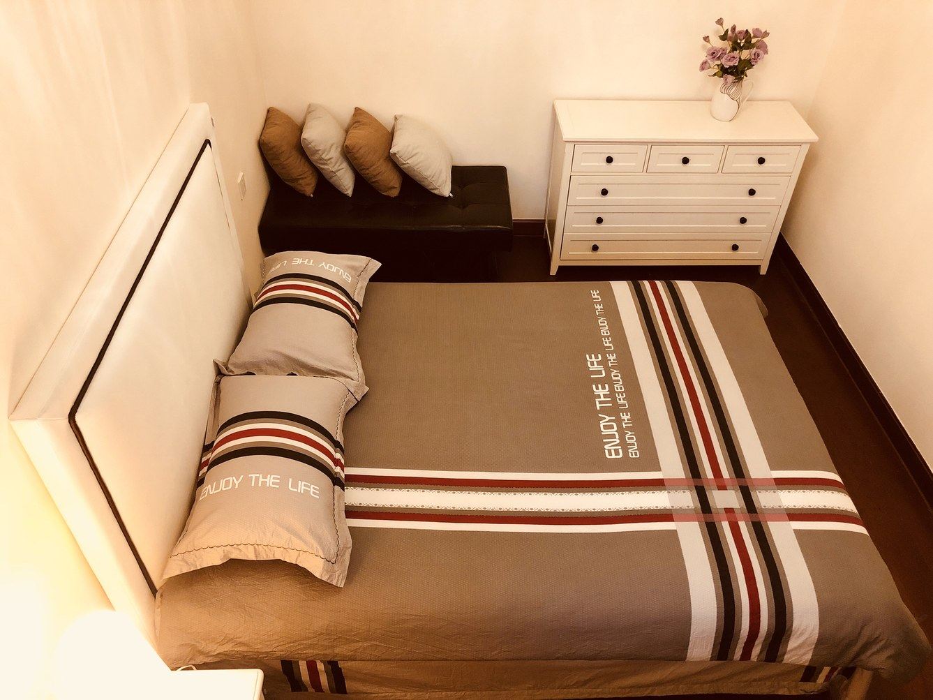 轻奢温馨文艺小屋NO.7