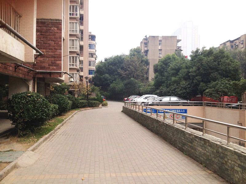 武汉光谷净馨旅舍(光谷创业街店)