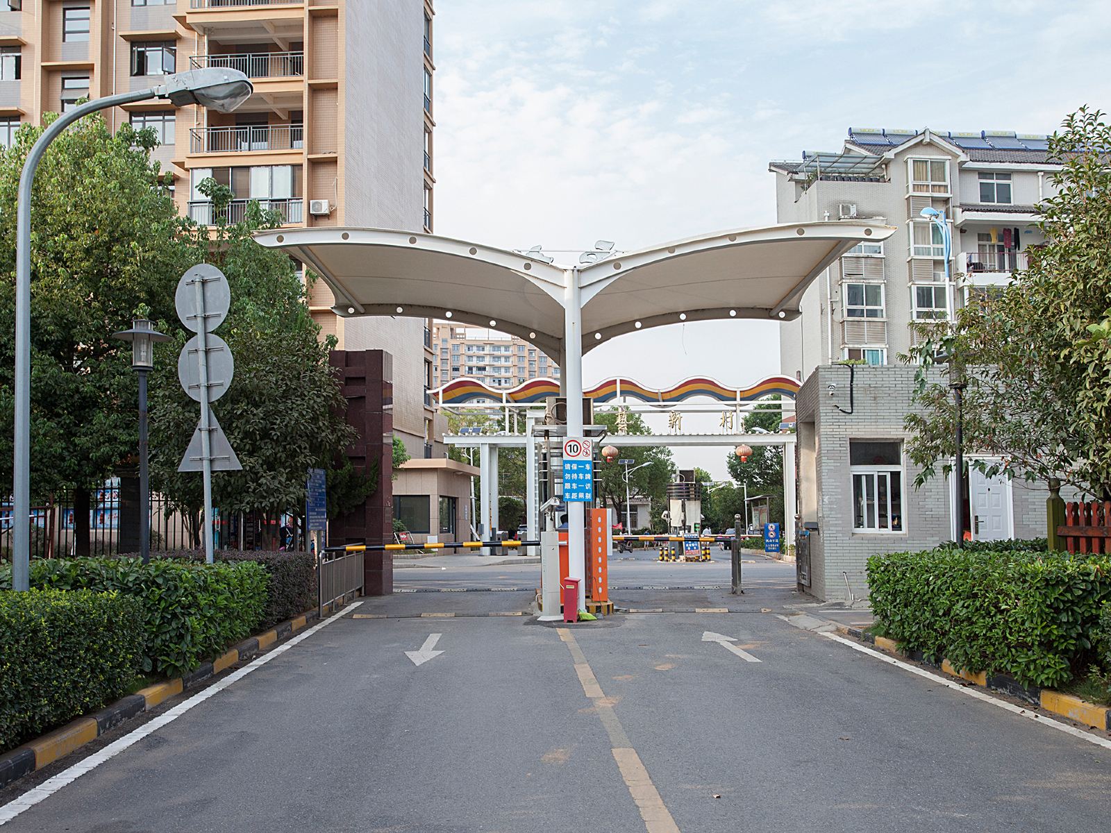 武汉慢姑娘普通公寓(青郑高速辅路分店)