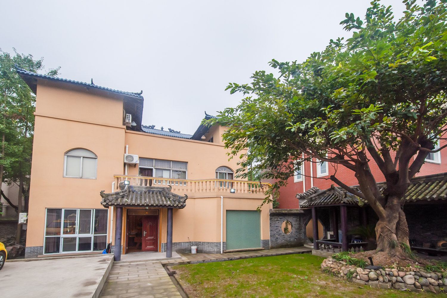 武汉红色星海全国连锁轰趴馆度假别墅(6号店)
