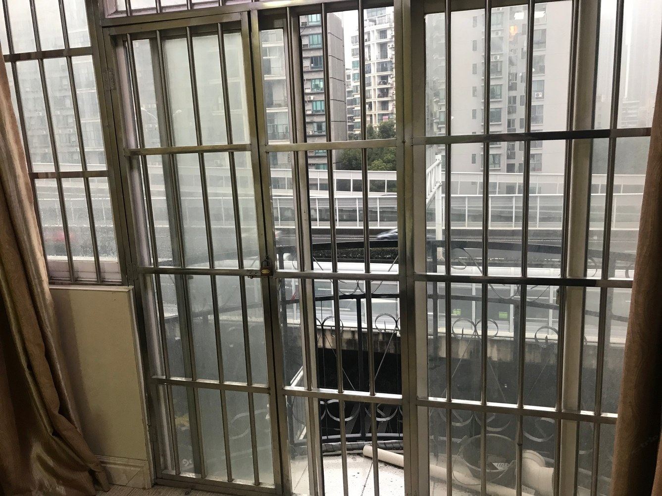 武汉锋尚公寓(2号店)