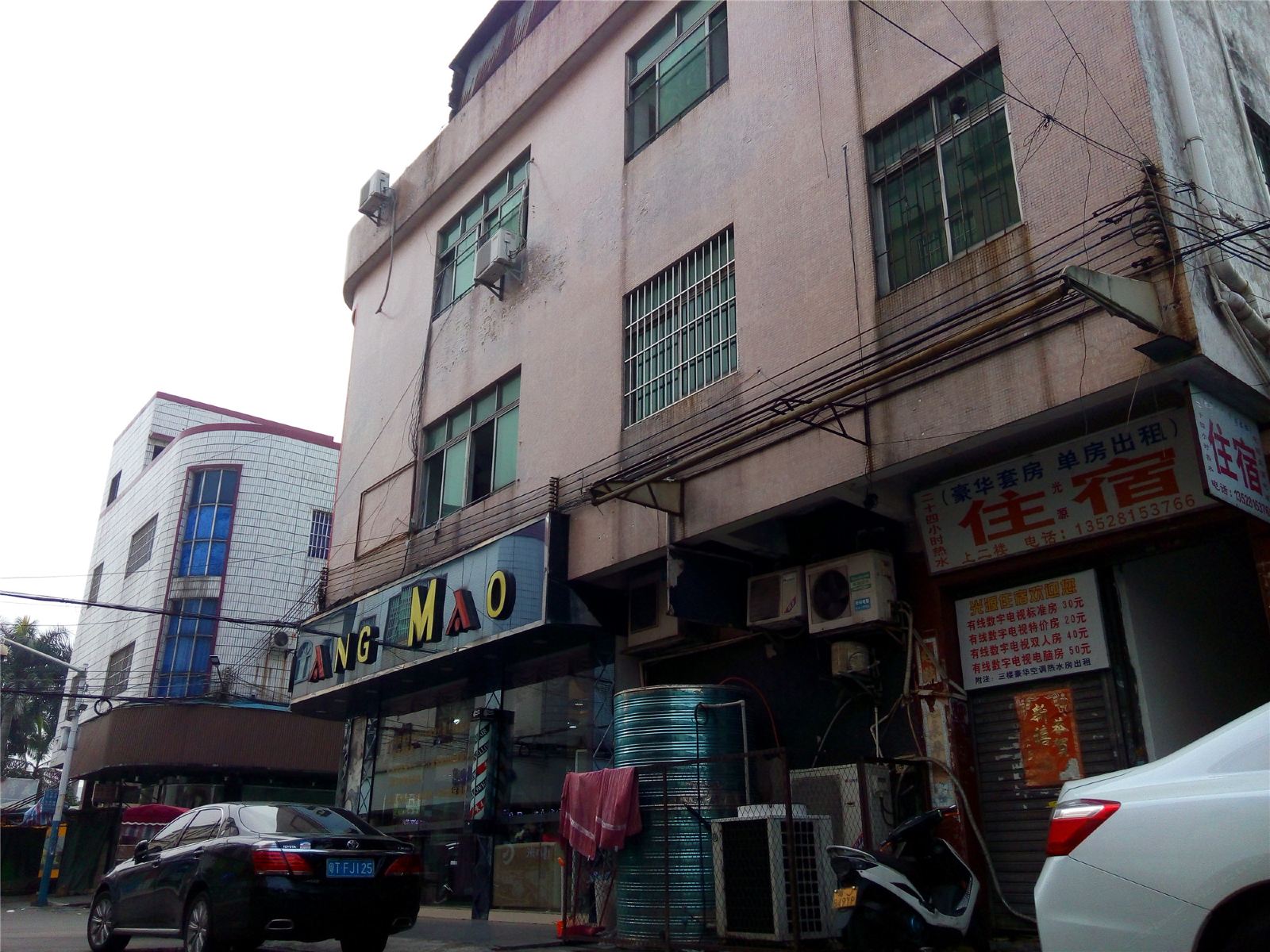 中山光源住宿小榄轻轨站店
