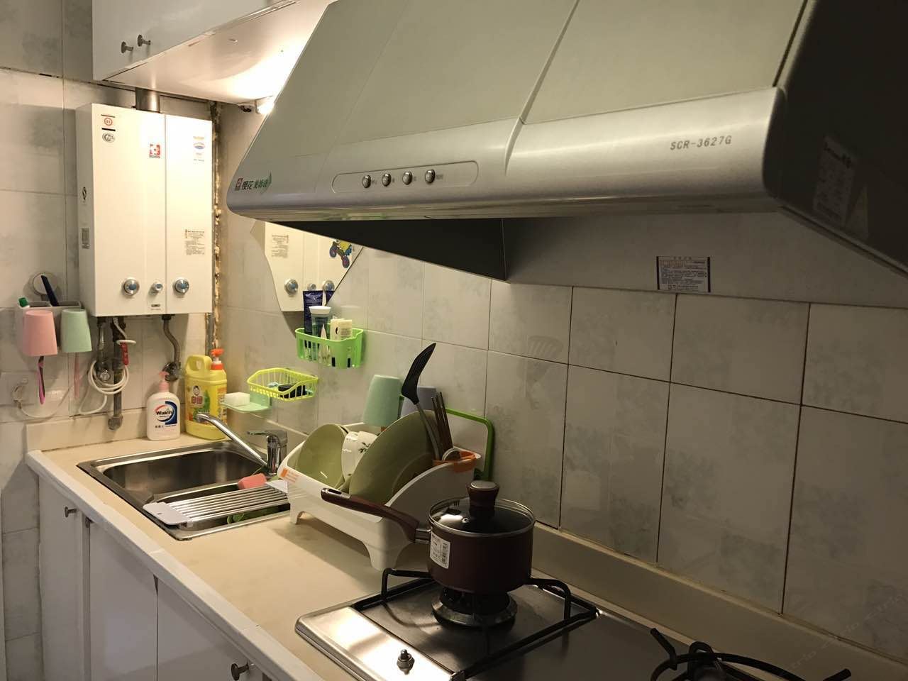 一室独卫房