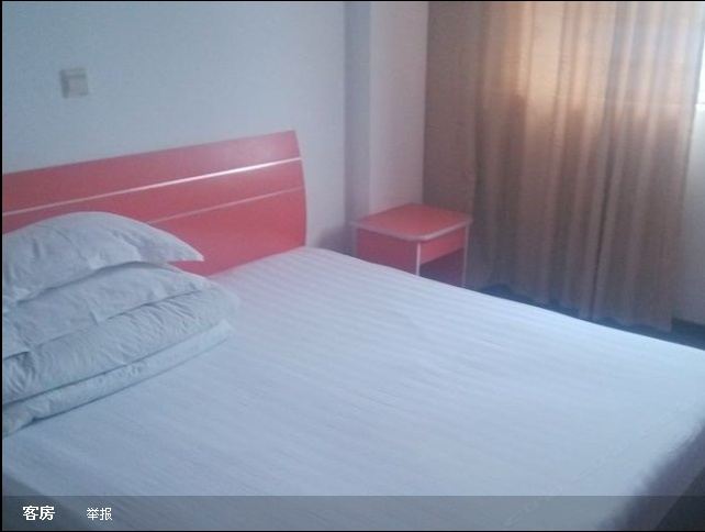 标准大床房
