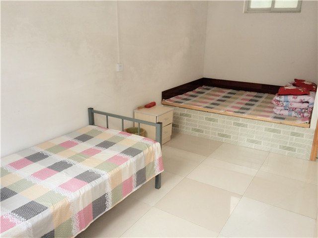 家庭三人间(床位房)