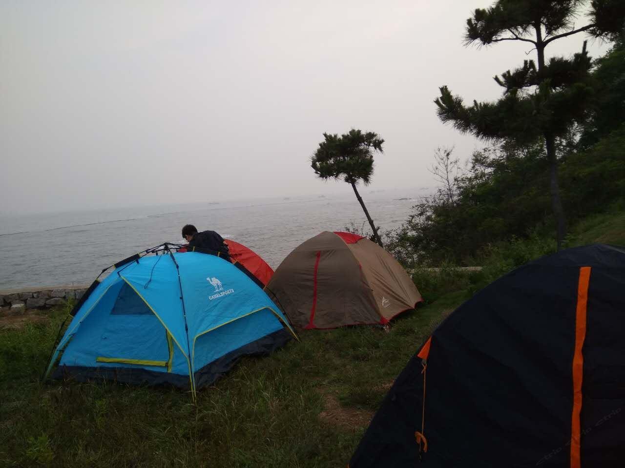 海边沙滩帐篷房