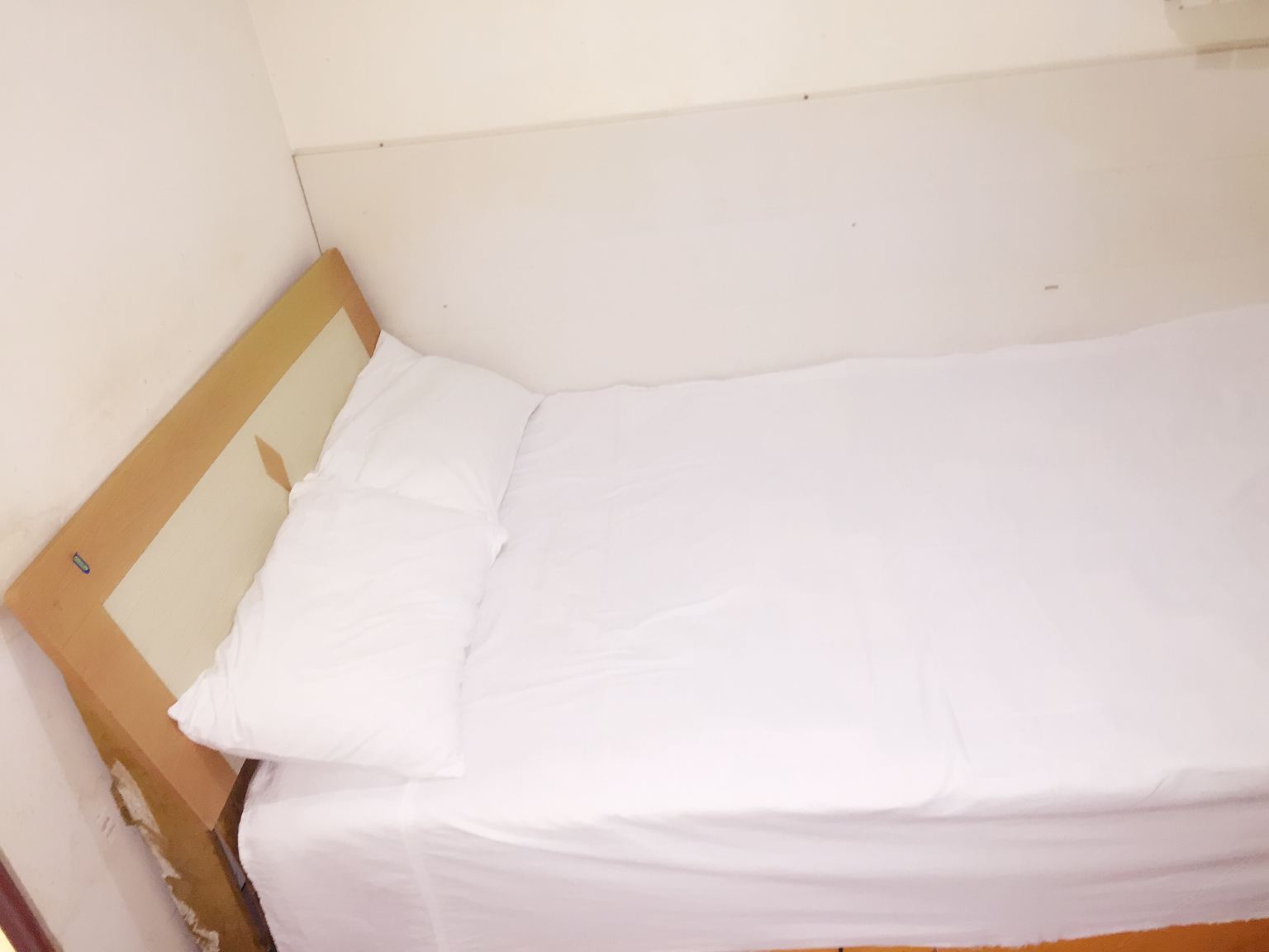 大床房(小型)(无窗)