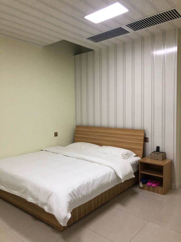 一室大床房