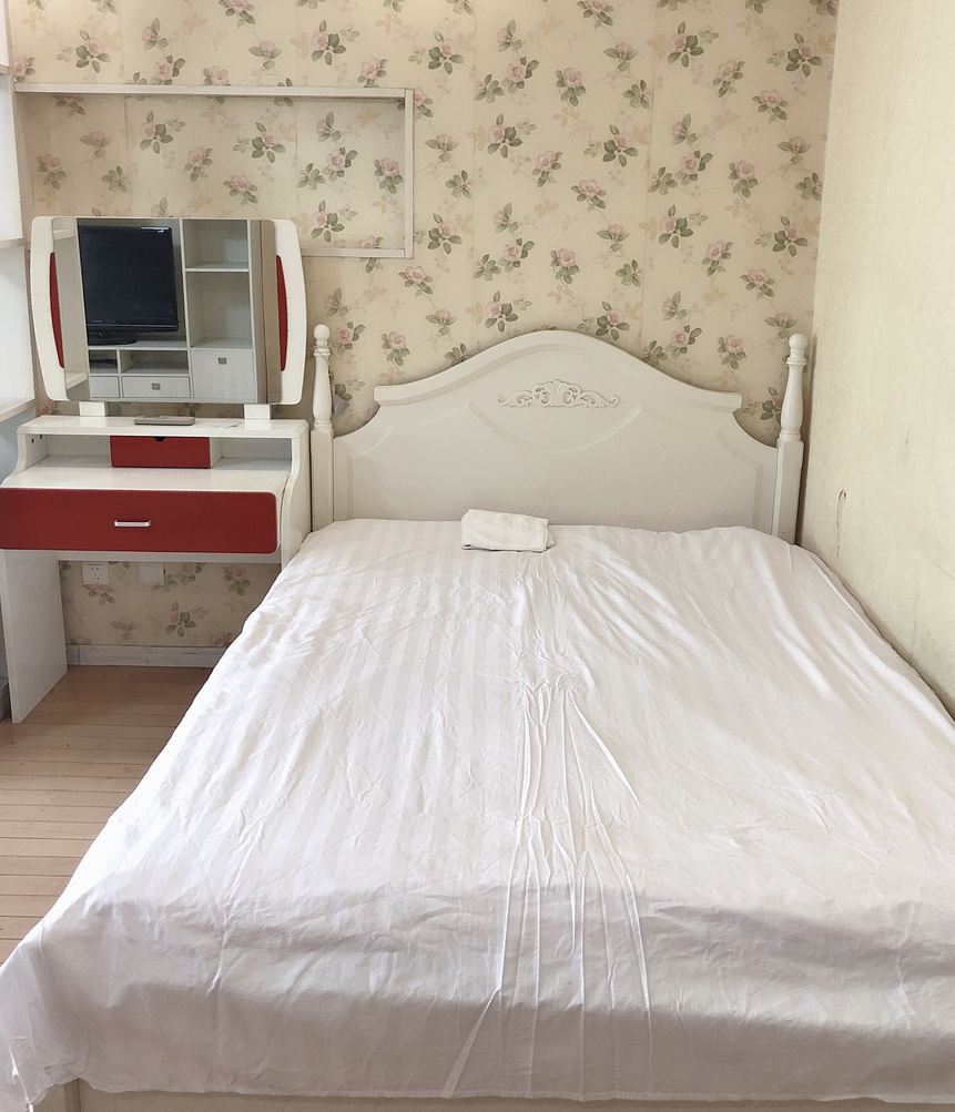 一室大床房
