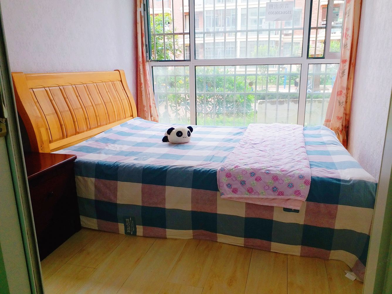 精致精装三室一厅套房