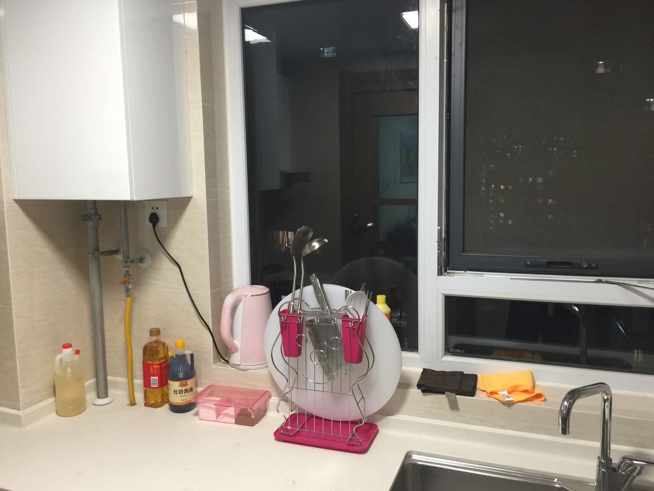 精装二室一厅套房