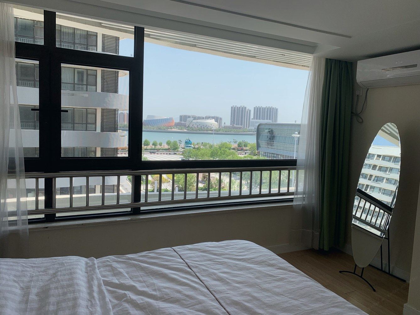海景二室一厅套房