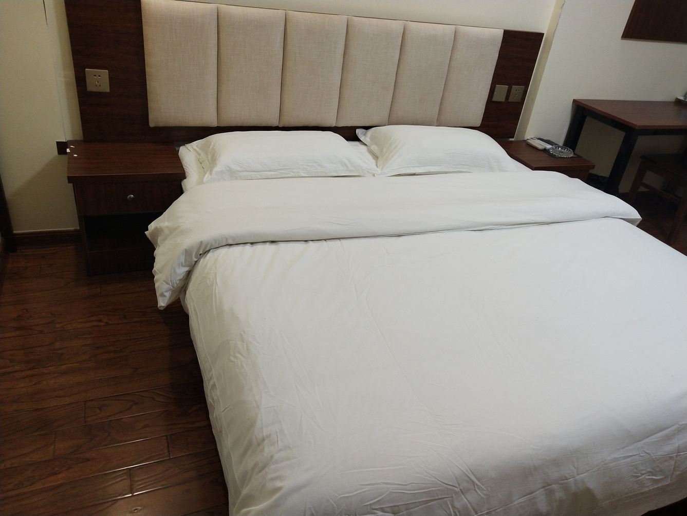 舒适舒适家庭房