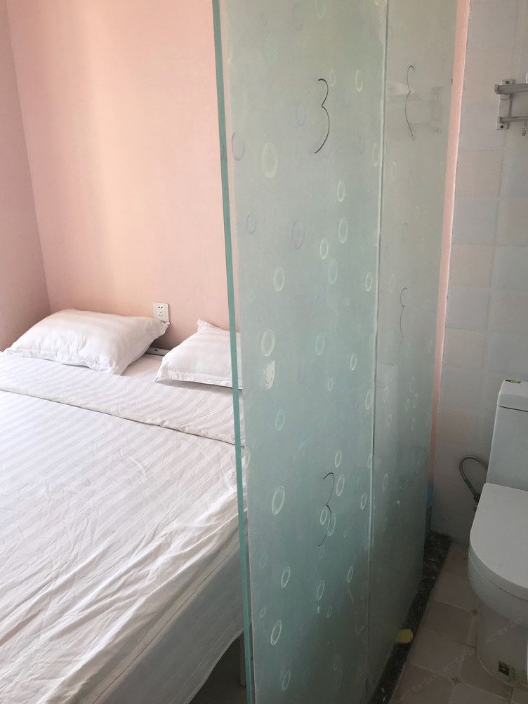 特惠大床房