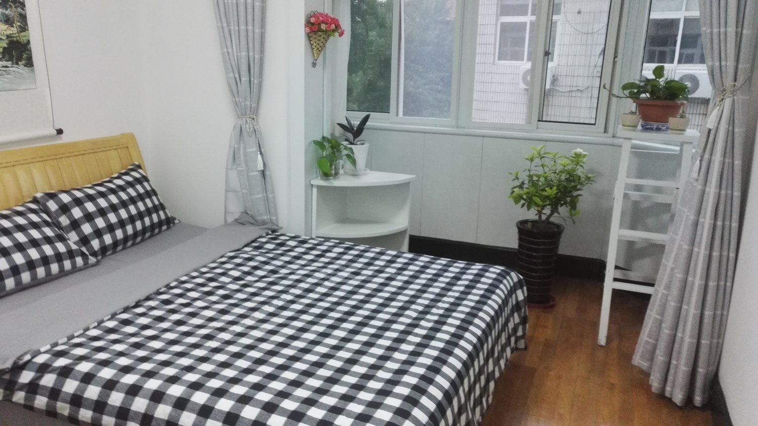 舒适温馨二室大床房