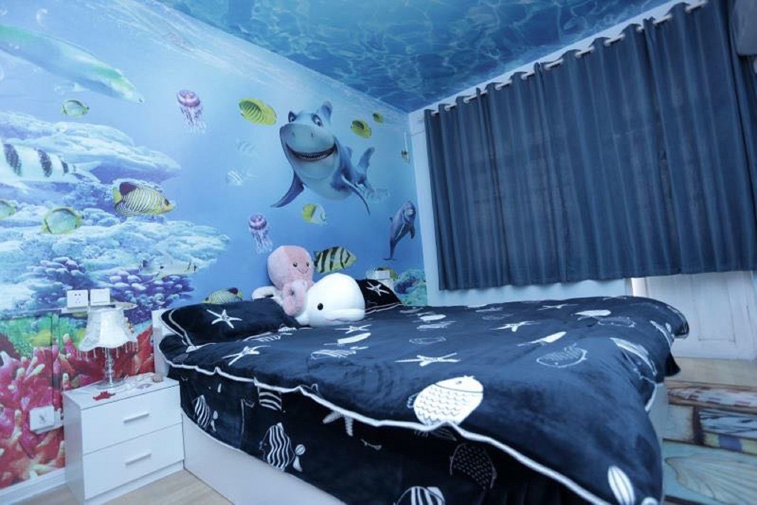 简约三室三床房