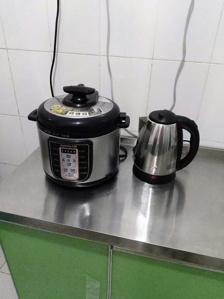舒适二室一厅套房