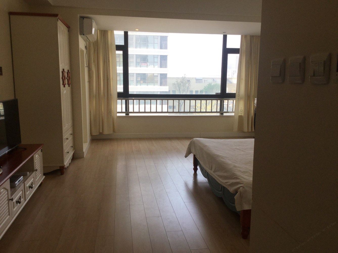 一室大床房