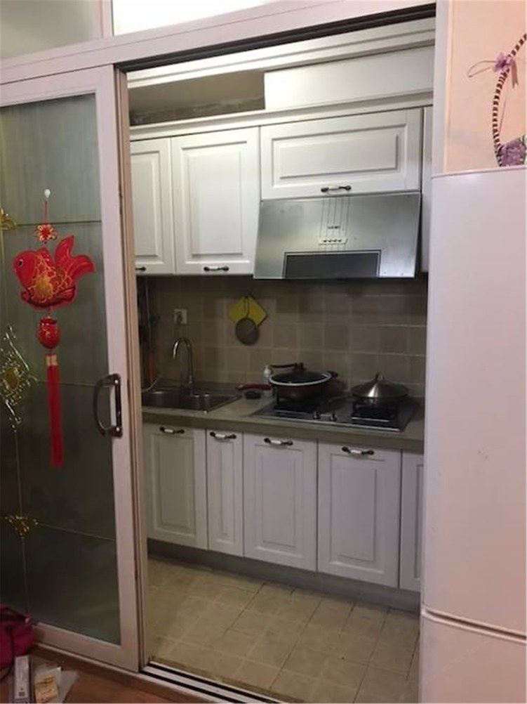 一室一厅套房
