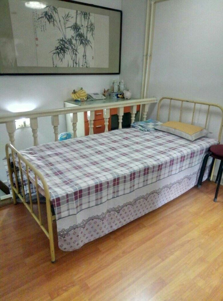 温馨二室二床房