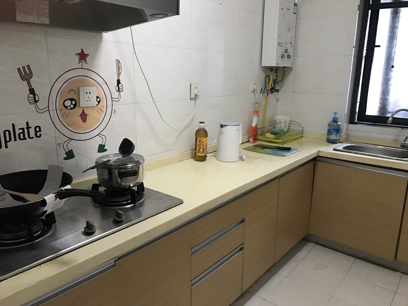 绿色一室大床房
