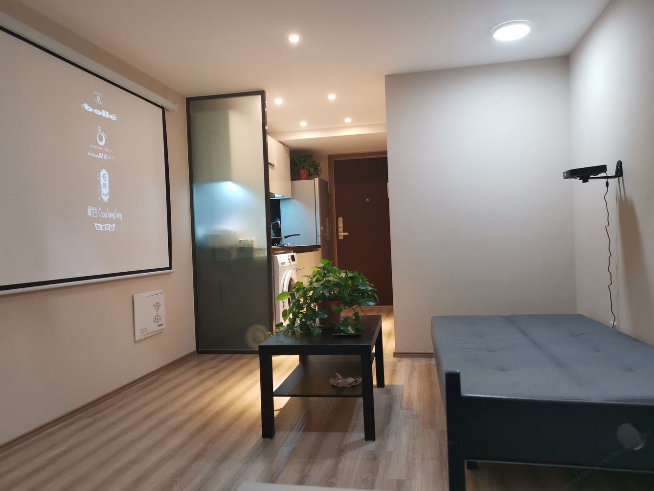 loft一室大床房