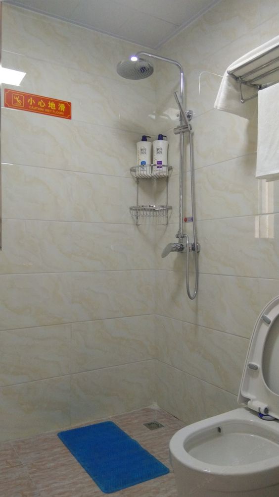 格调大床房