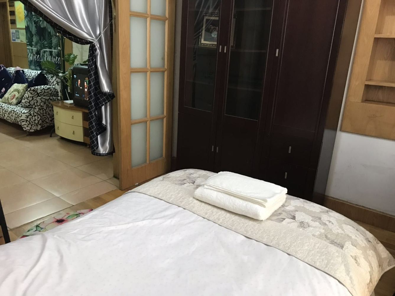 精致二室一厅套房