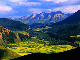 青海湖旅行團(tuán)_青海湖旅行團(tuán)自由行_2021去青海湖旅游團(tuán)報價