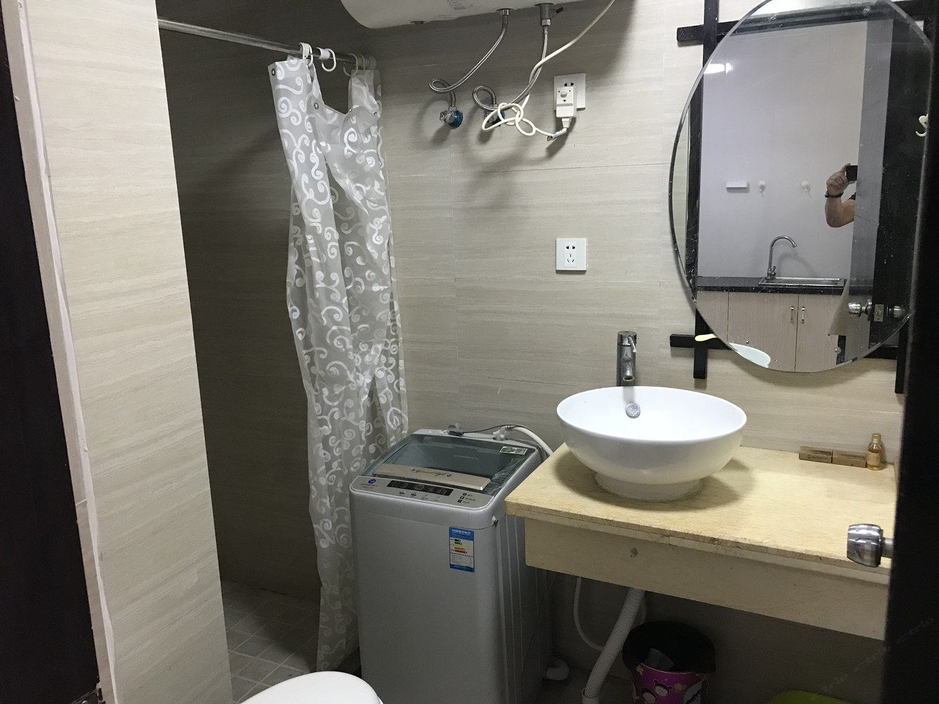 一室大床房