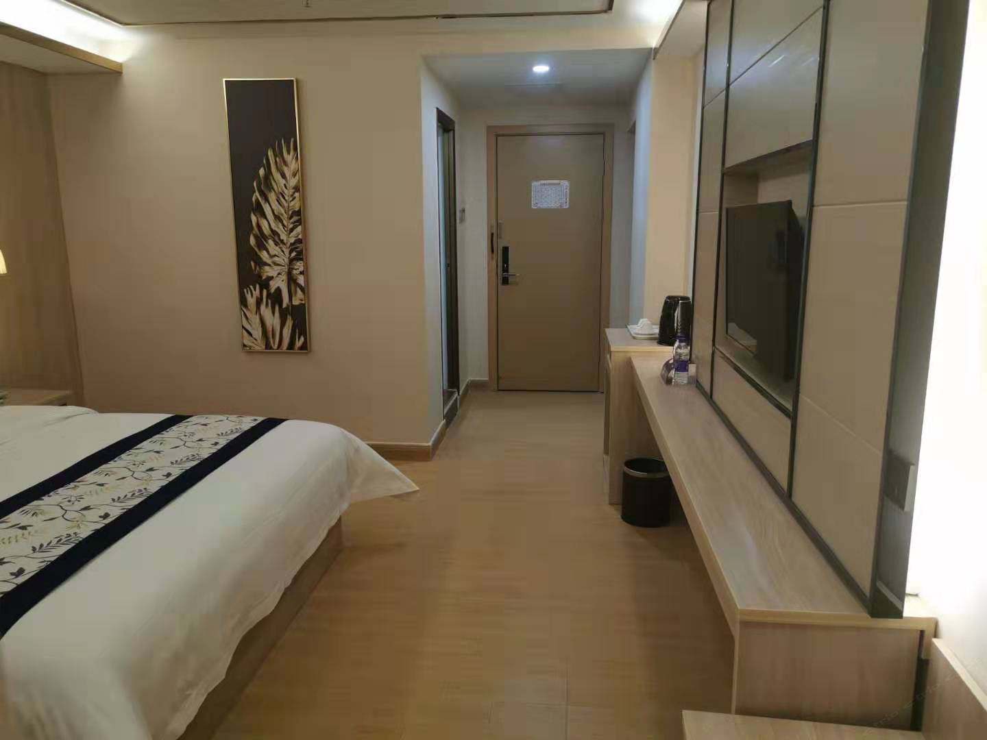 雅致大床房