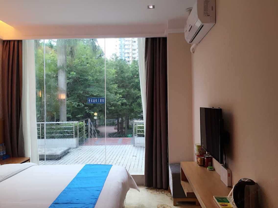 豪华园林大床房