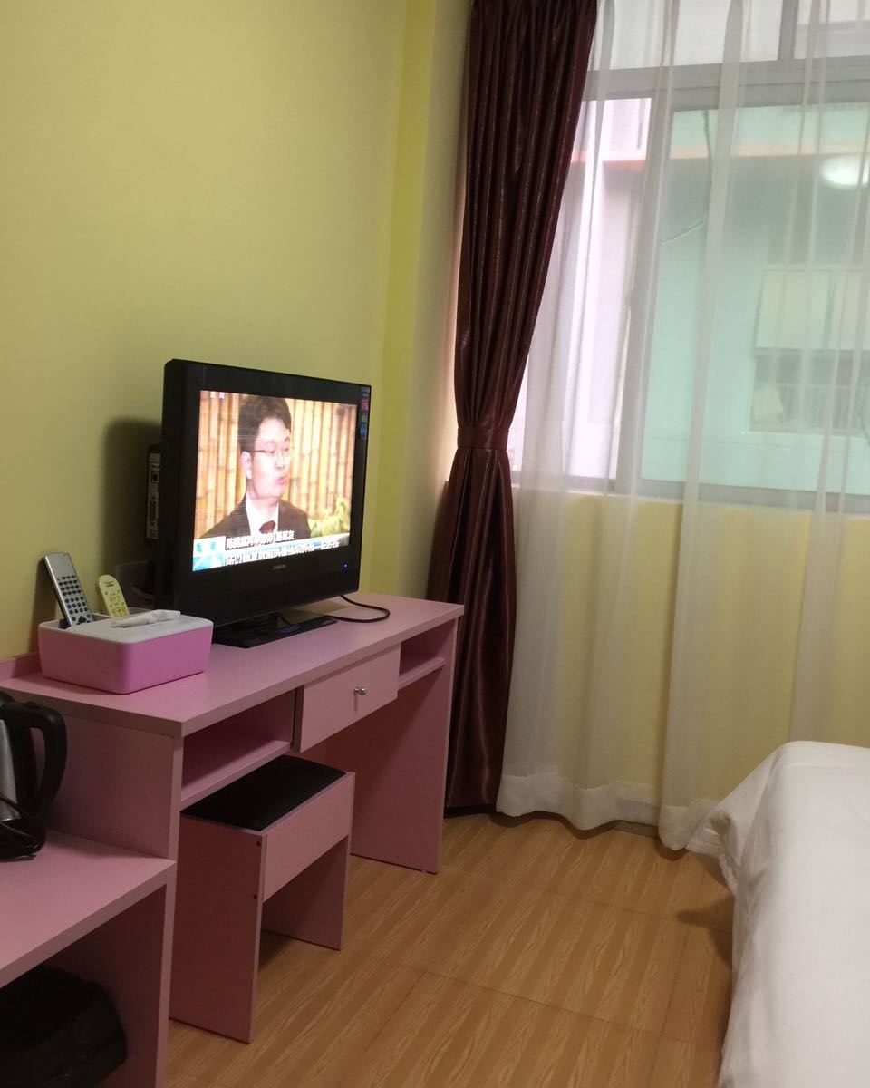 标准大床房