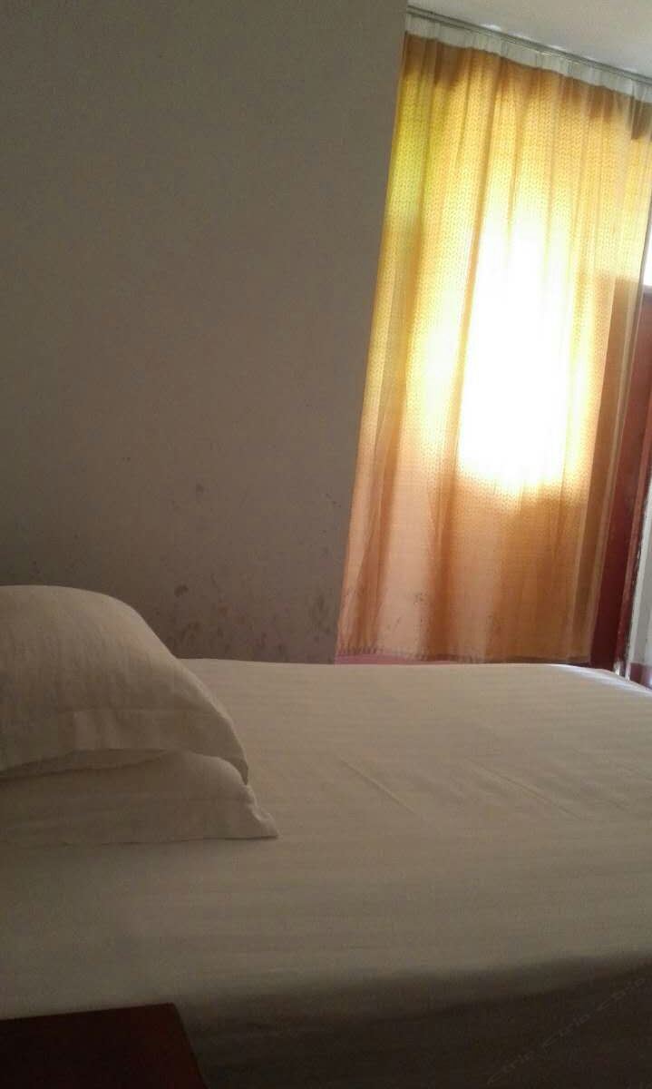 标准情侣房