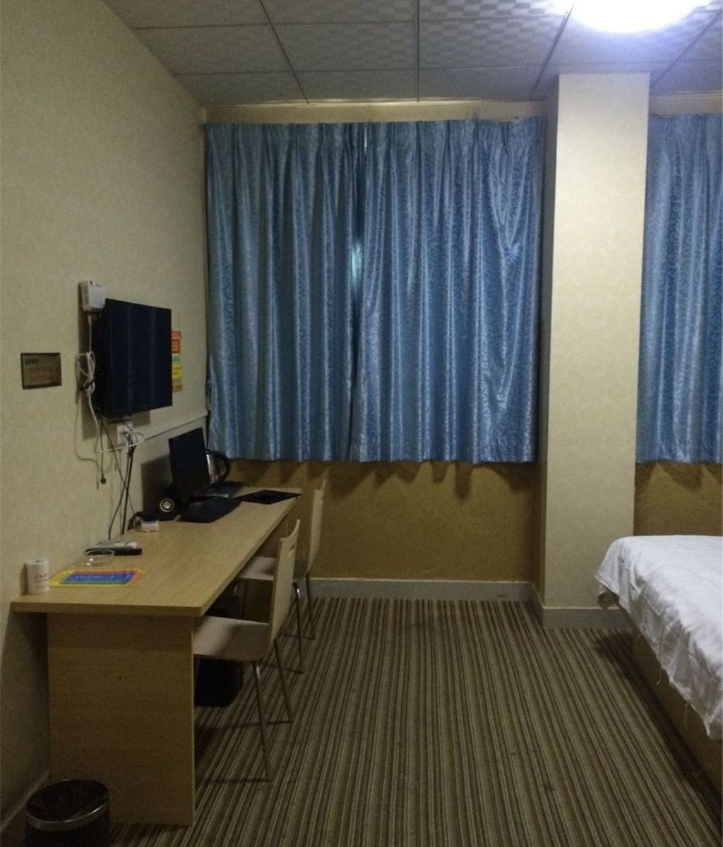 豪华大床房