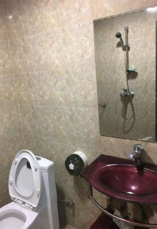休闲一室一厅套房(无窗)